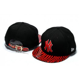 New York Yankees Black Snapback Hat YS 0512
