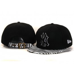 New York Yankees Black Snapback Hat YS