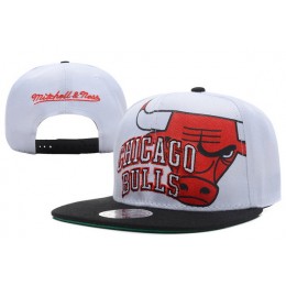 Chicago Bulls White Snapback Hat XDF 3