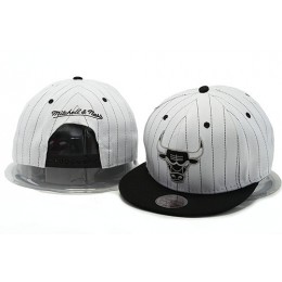 Chicago Bulls White Snapback Hat YS 0528