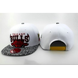 Chicago Bulls White Snapback Hat QH