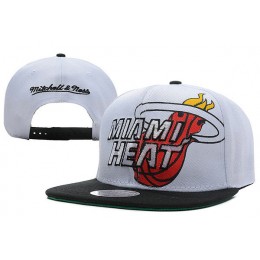 Miami Heat White Snapback Hat XDF